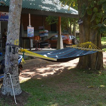 Jungle Beach Hostel Unawatuna Exterior foto
